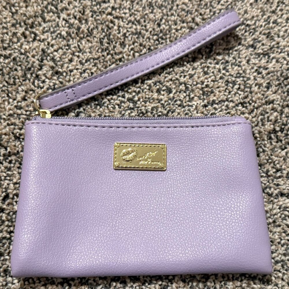 Betsey Johnson cute mini zipper wristlet